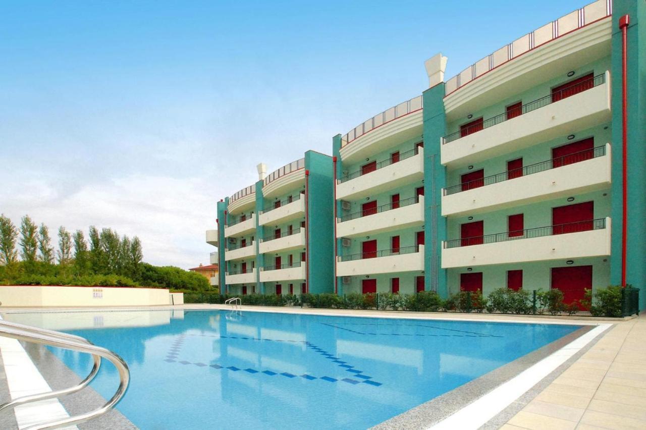 Apartment In Caorle With Heating المظهر الخارجي الصورة